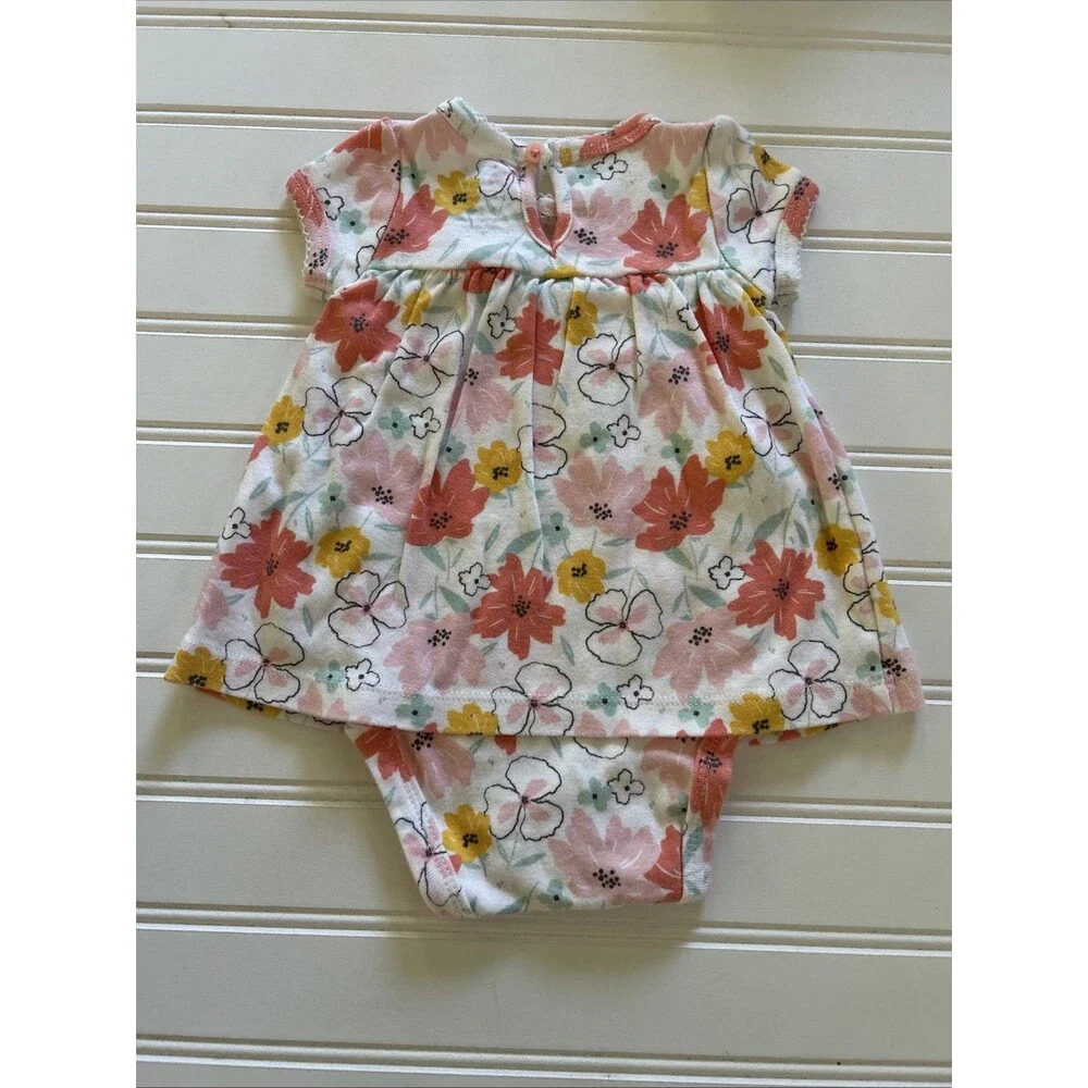 Child Of Mine by Carters Baby Girl 0-3 Months Floral Snap Romper Summer Pink